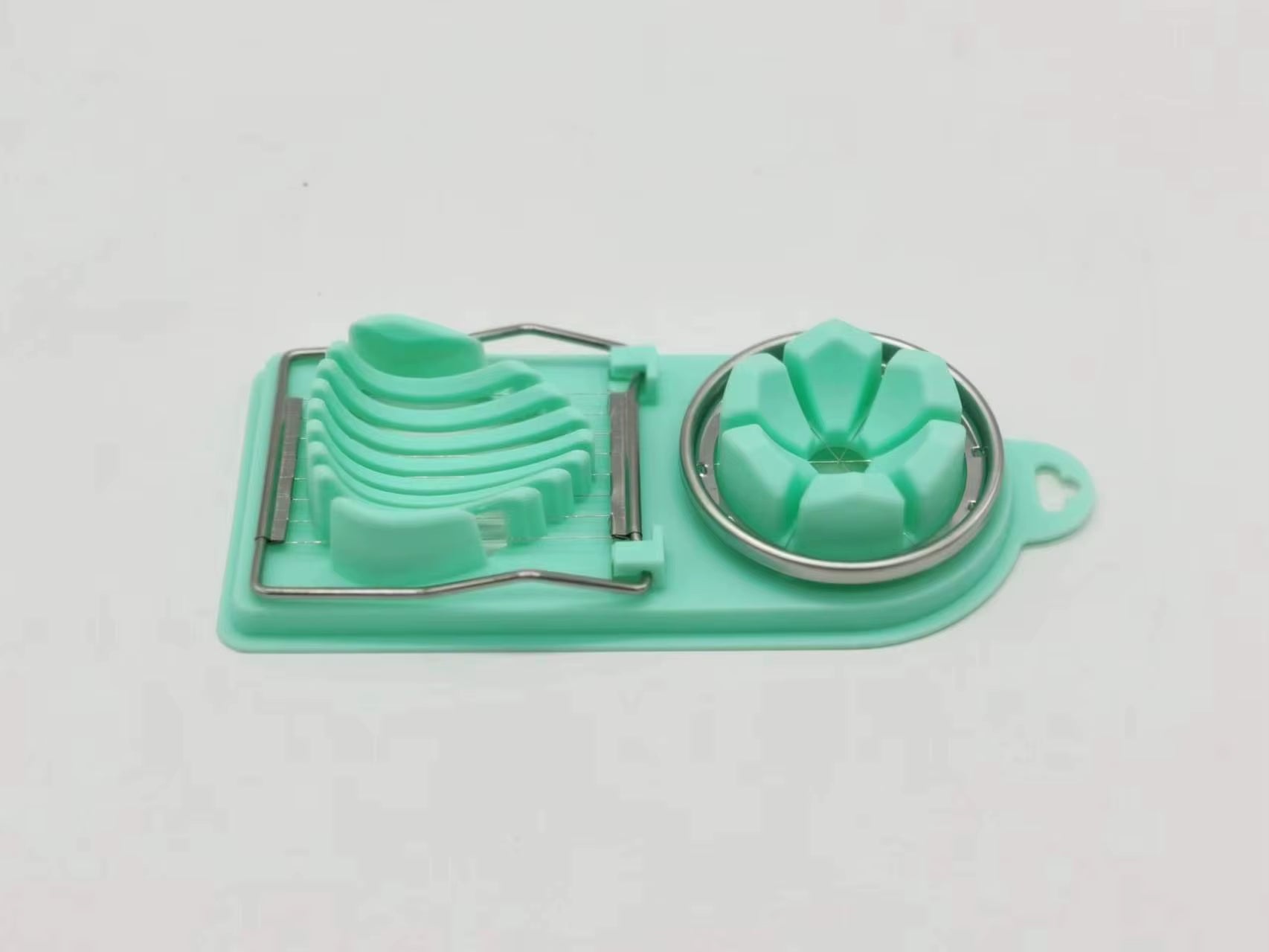 Professional Stainless Steel Multifunctional Egg Cutter and Flower-Shape Luncheon Meat Slicer Kitchen Gadget